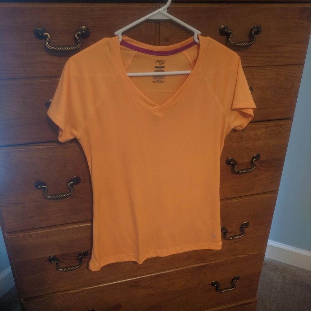 Loose Danskin Now shirt